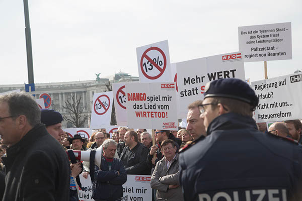 protest6S7C2763