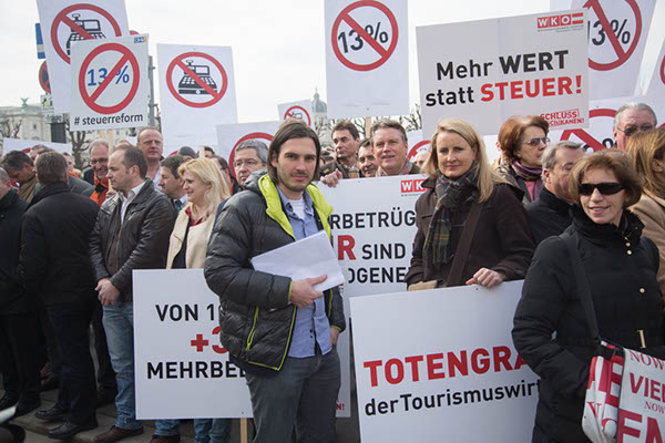 protest6S7C2748